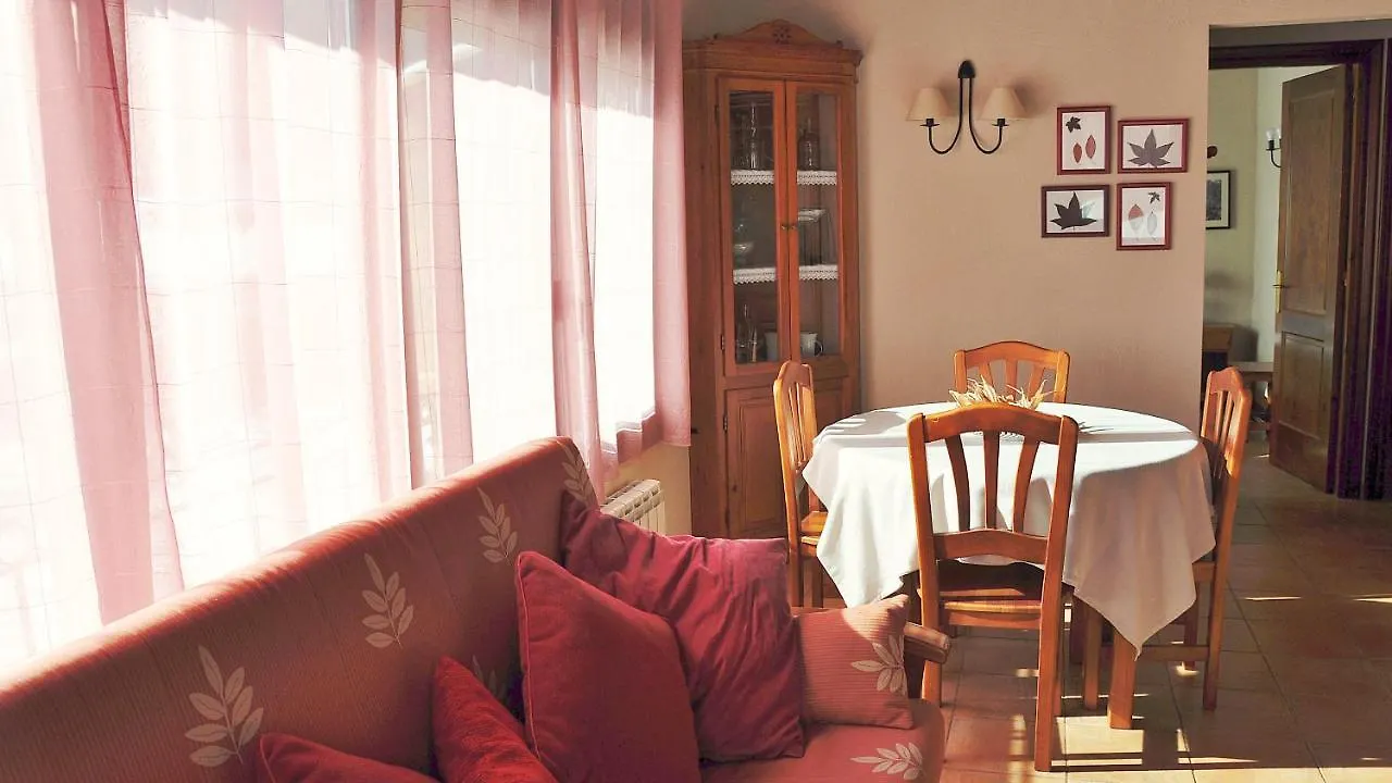 Casa Rural Rebost Casa de hóspedes San Lorenzo de Morunys 0*,  Espanha